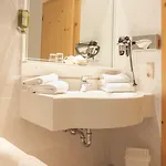 Elbhotel 3*