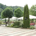 Elbhotel Hotel 3*